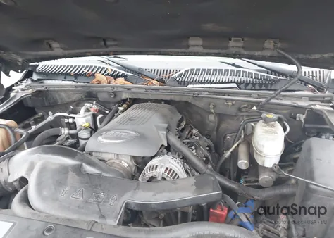 2005 Chevrolet Tahoe Lt from USA, damaged, VIN 1GNEC13T25R151103